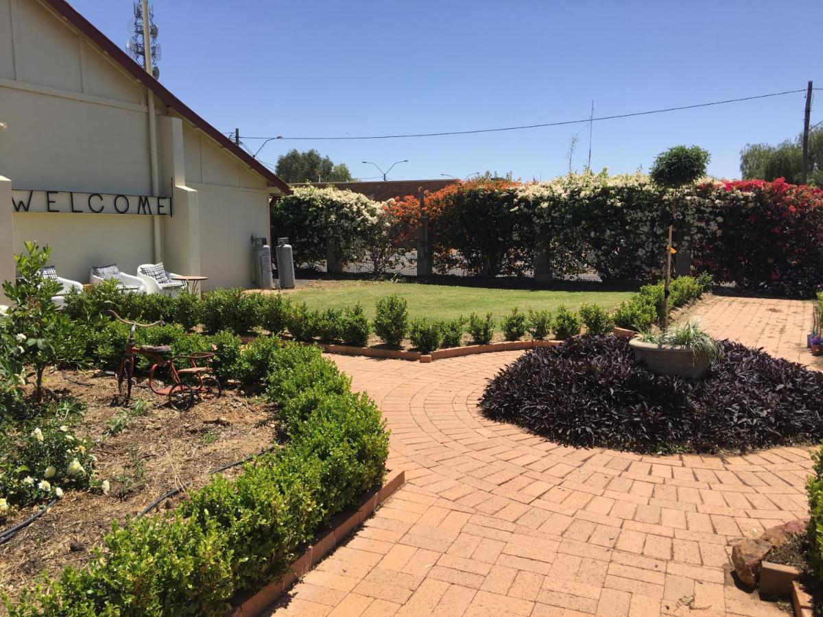 Club Boutique Hotel Cunnamulla Luaran gambar